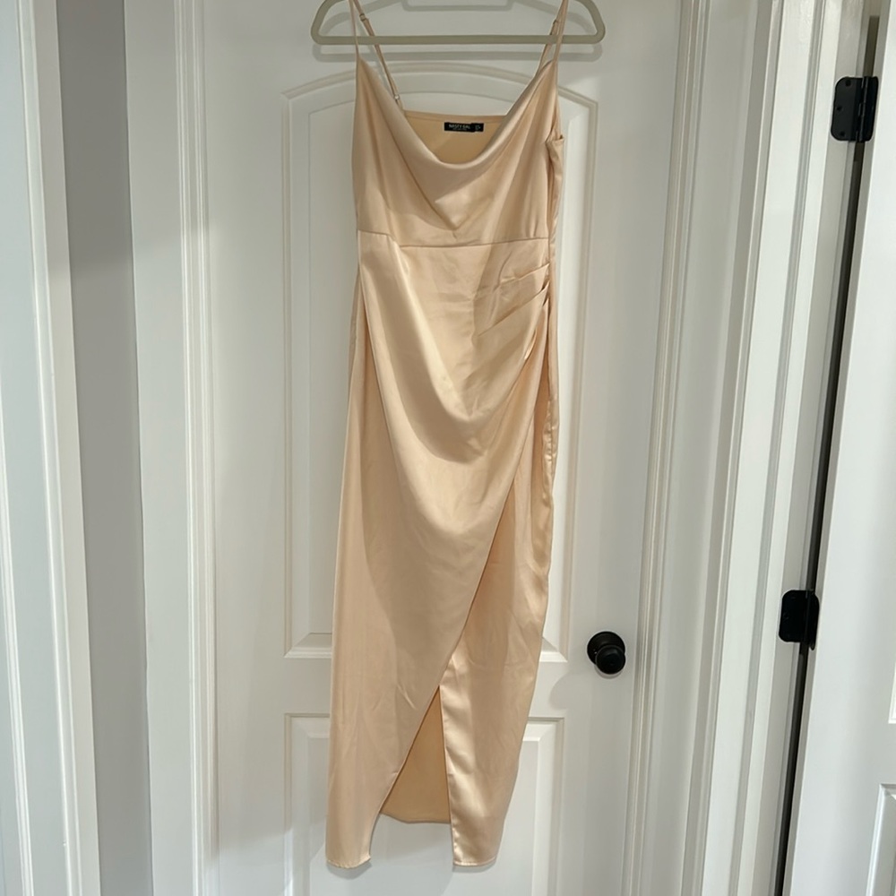 Nasty gal satin cowl neck slit midi dress champagne size US 8